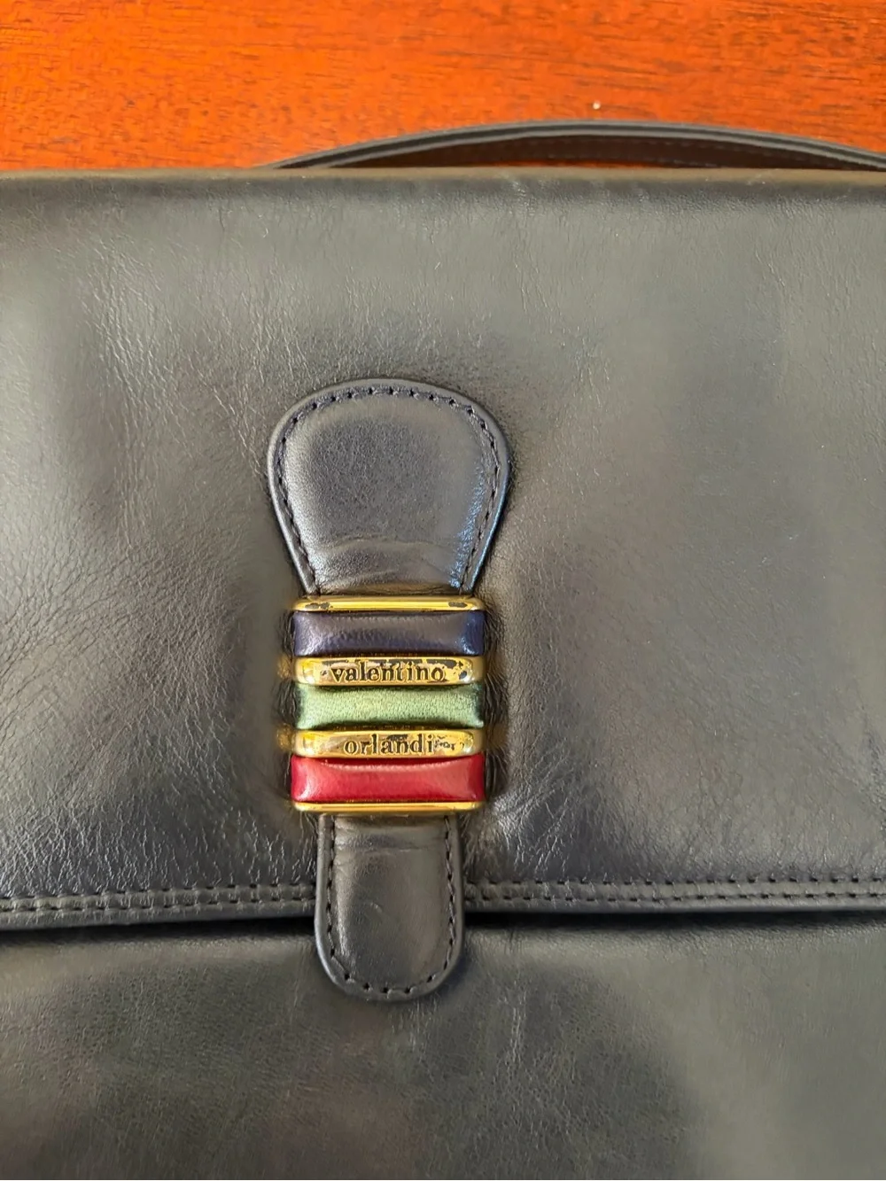 Valentino Orlandi Vintage Navy Leather Crossbody Witt Signature Hardware - Picture 4 of 14